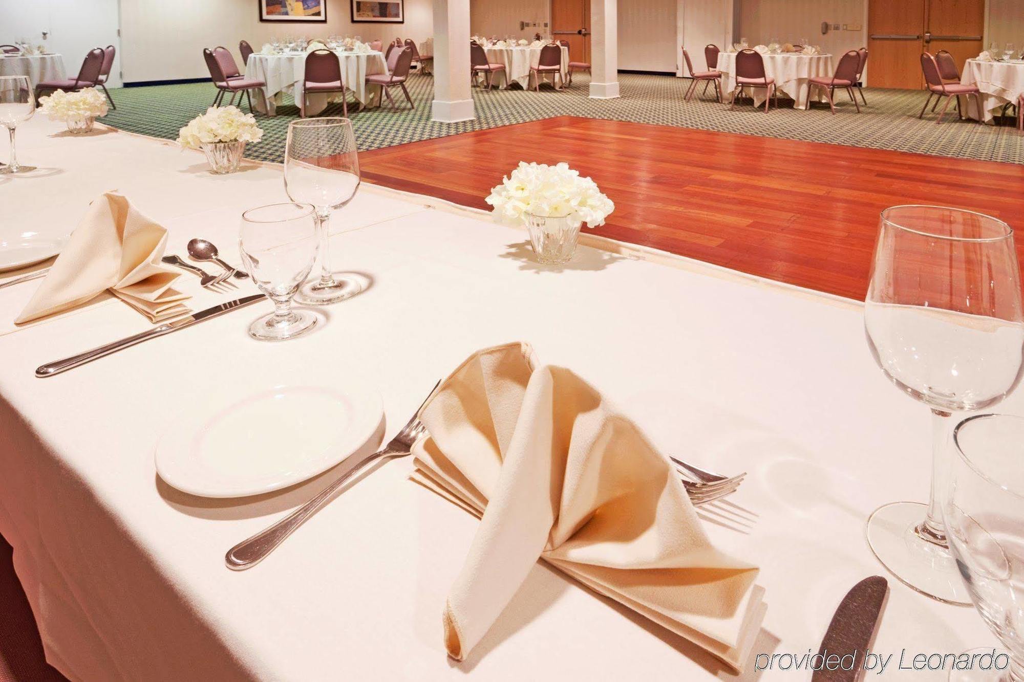 Holiday Inn Cape Cod - Hyannis By Ihg Restaurant foto